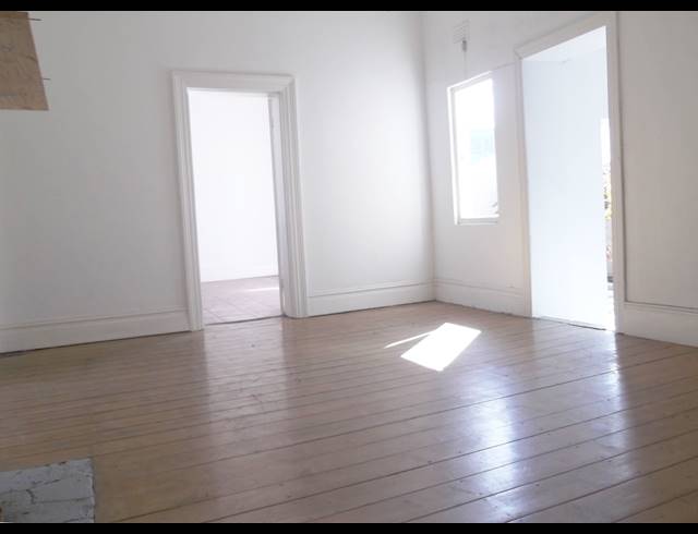 4 bed property to rent in WOODSTOCK